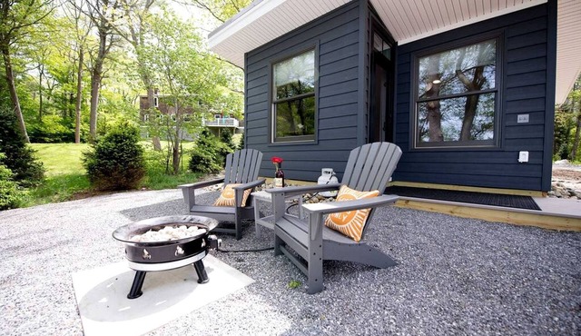 Maine Coastline Cottage for an Outdoor Adventure near Freeport