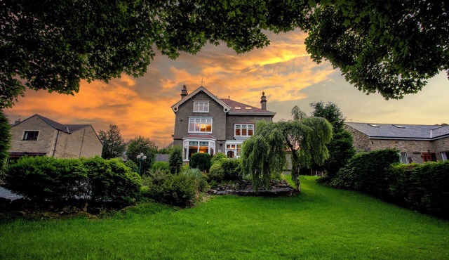 Mainsfield House - Luxury Group Accommodation