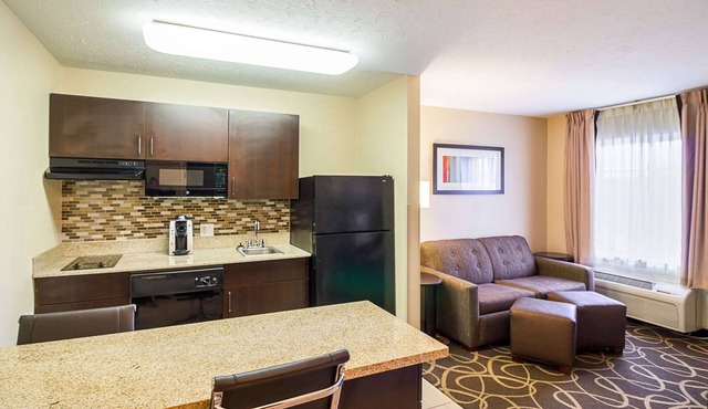 MainStay Suites Fargo - I-94 Medical Center