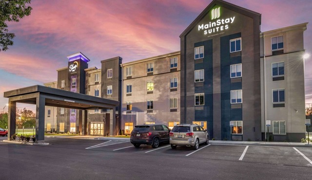 MainStay Suites Georgetown Lexington North