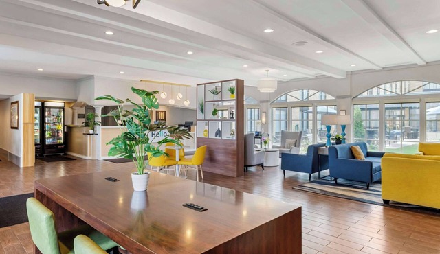 MainStay Suites MSP Airport - Mall of America
