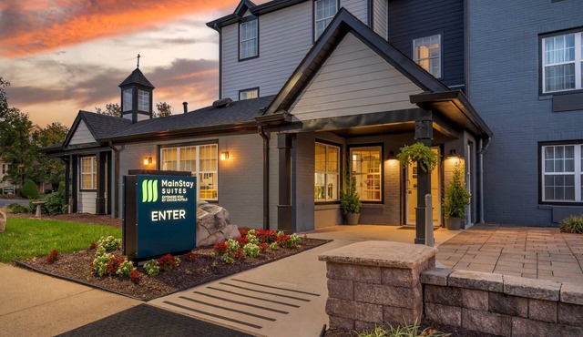 MainStay Suites Sterling near Dulles Town Center