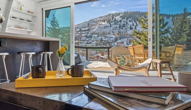 Mainstreet Masterpiece | Stunning Views!