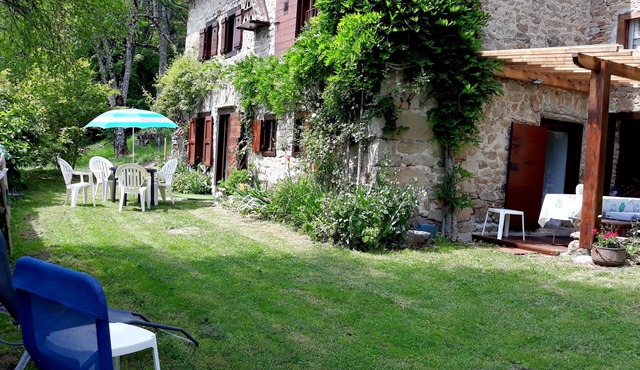 Maison Campagnarde ,parc Clôturé,altitude 1025m