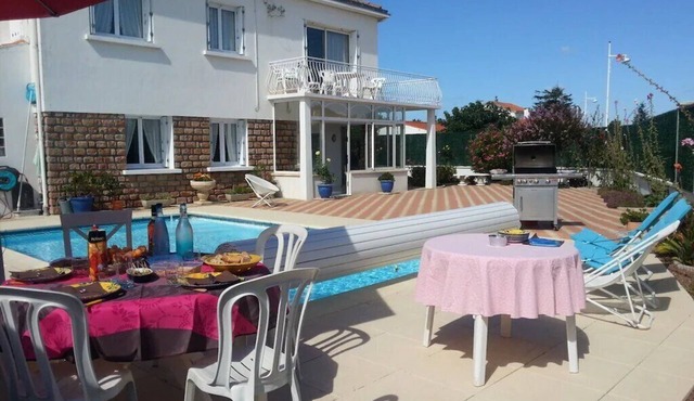 Maison à La Faute sur mer - A 500m du Centre Ville et des Plages Avec Piscine