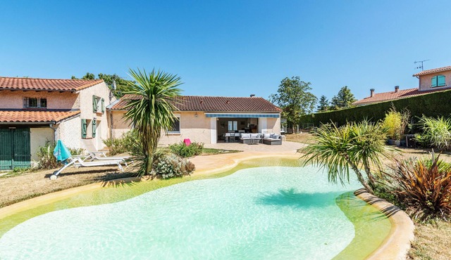 Maison Gasparou - - Four Bedroom House, Sleeps 9