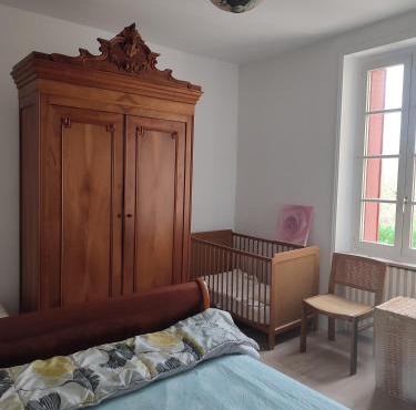 Maison à 3 chambres, rustique, fraîche, entretenue, 15' zoo beauval commerces pharmacie route médiane