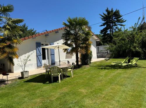 Maison à Lourdes, avec jardin
