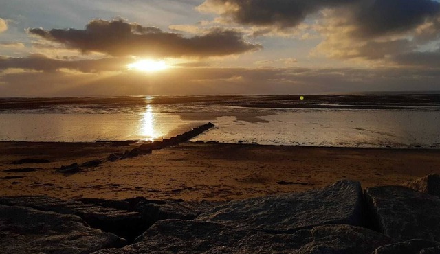 Maison à 1.8km de la mer et Proche des Commerces