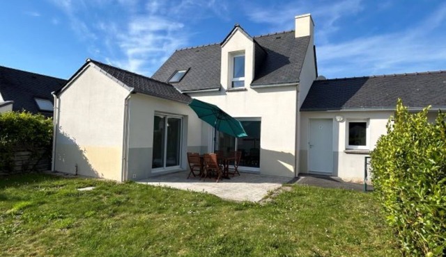 Maison à 650 m de la Plage. Proche Port de Plaisance et du Golf de Cornouaille