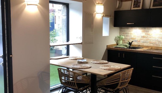 Maison à Chambles, jardin, jacuzzi