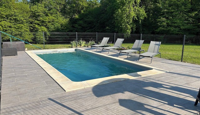 Maison à la Campagne Avec Piscine