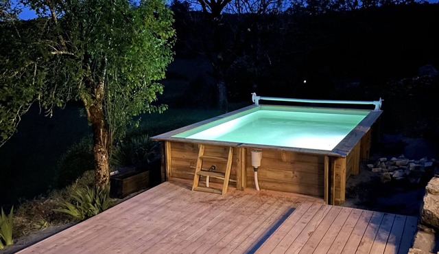 Maison à la Ferme Avec Piscine et Jaccuzi