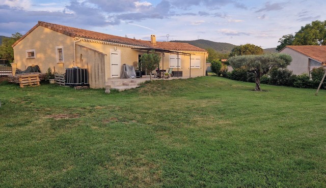 Maison à la Campagne Avec Piscine