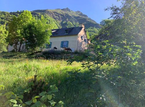 Maison écologique pleine montagne (eco-gite gavarnie)