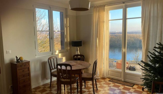 Maison Élégante et Sereine Avec vue Imprenable sur la Seine