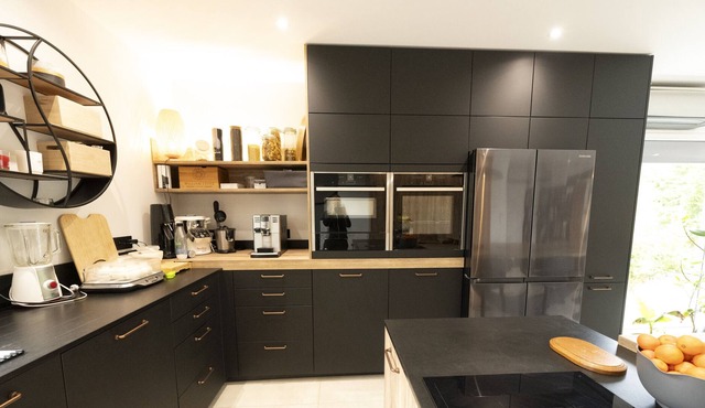 Maison 180m2 5 Chambres Avec Piscine