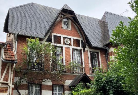 Maison-2 chambres-terrasse-calme-Métro direct Paris-Parc floral