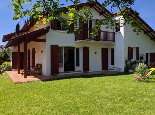 Maison 3* à Hendaye, proche plage et commerces, jardin privé, parfait pour familles et amis - FR-1-239-492