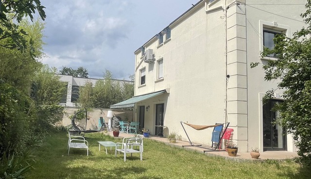 Maison 300m2 Avec Home Cinéma à 20 Minutes de Paris et Disneyland