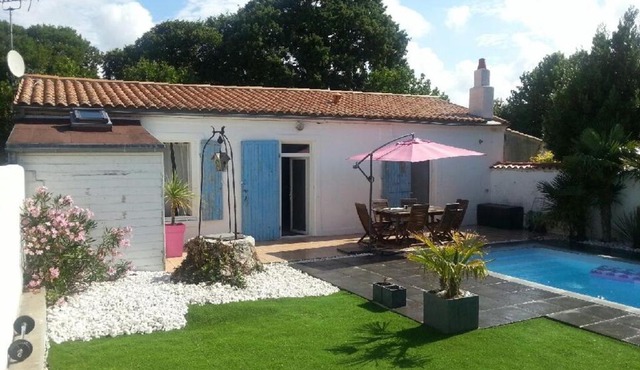 Maison 4 Pers. Décorée avec Piscine & WiFi - FR-1-535-14