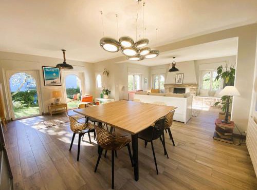 Maison 5 chambres à 150 m de la plage, rénovée, jardin, proche restaurants et commerces - FR-1-481-161