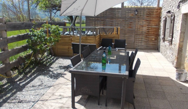 Maison 6 Pers . la Petite Maison Dans la Prairie - Jacuzzi