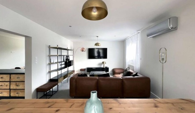 Maison 9 Chambres, 15 Personnes