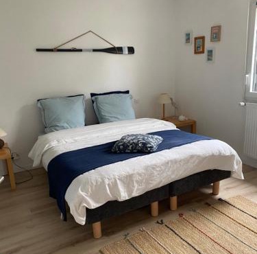 maison 9 personnes, 4 chambres,pacé,10mn de Rennes