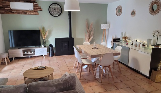 Maison 90m2 + Véranda Avec Piscine Privée sur Roquemaure Gard