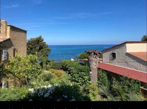 Maison a 20 metres de la mer - Piscine