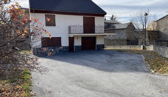 Maison a la Montagne 4 Faces Avec Grand Terrain Possibilite 10 Couchages