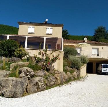 Maison accueillante à Nant avec piscine partagée
