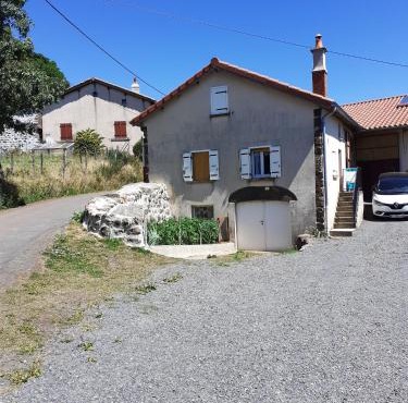 Maison accueillante à Landos, 55 m², cheminée