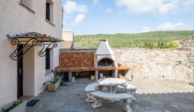 Maison accueillante avec jardin à Albas