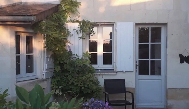 Maison Atypique Semi Troglodyte