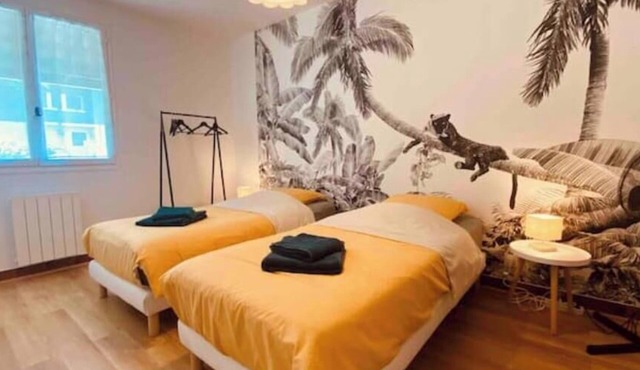 Maison au Cœur du Bassin Avec Grand Jardin Arboré