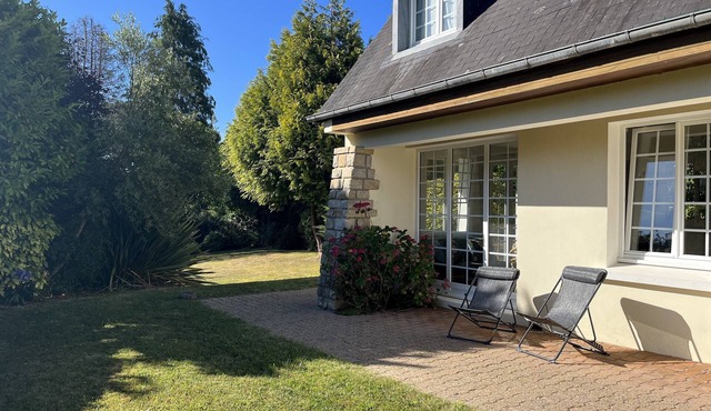 Maison au Calme à 400 m de la Plage de Morgat