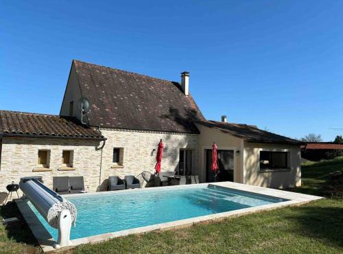 Maison au calme avec Piscine proche Sarlat