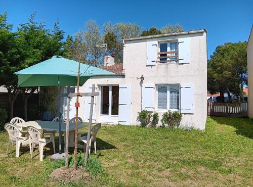 Maison au calme entre mer et campagne, animaux sur demande - FR-1-476-98