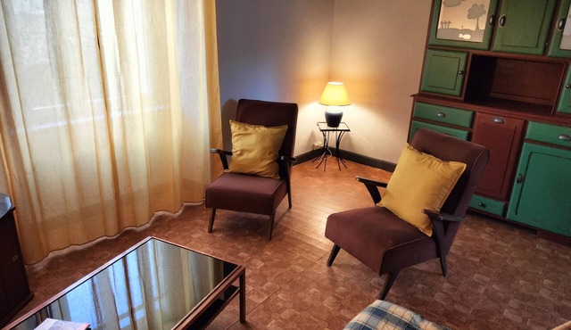 Maison au Calme et Tranquilité 750 m D'altitude et vue sur la Montagne