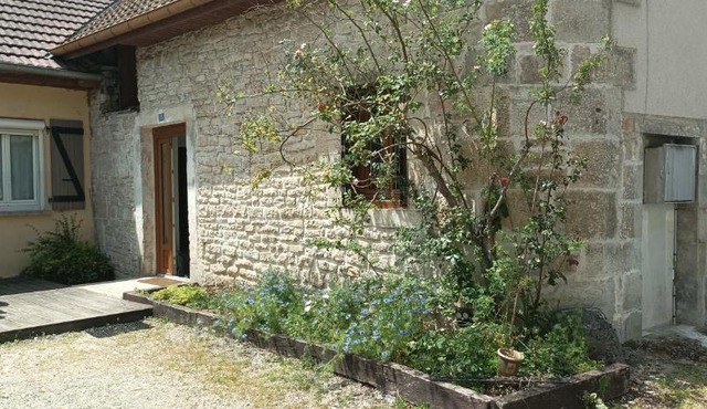 Maison au centre de Quingey