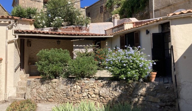 Maison au Coeur du Village de Lumio