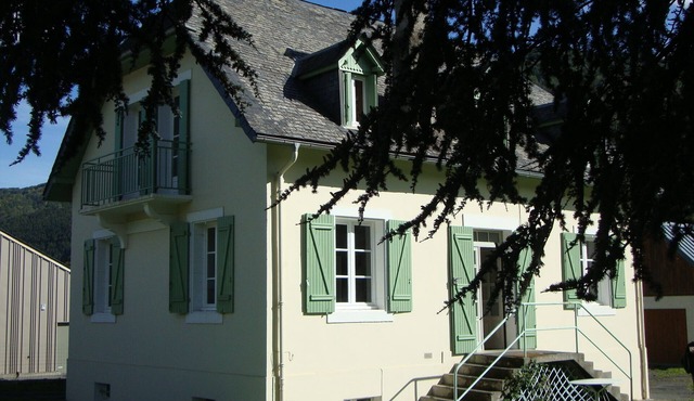 Maison au Coeur du Val D'azun Proche Toutes Commodités, Idéale en Famille/amis