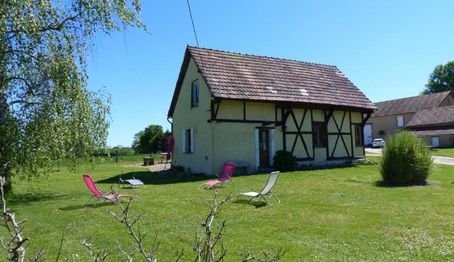 Maison authentique de Sologne avec piscine partagée, jardin et 3 chambres - FR-1-489-12