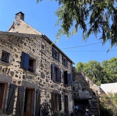 Maison auvergnate