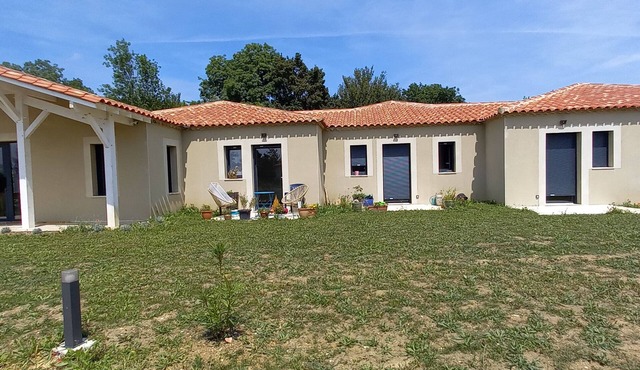 Maison aux Portes de la Bastide de Villeréal
