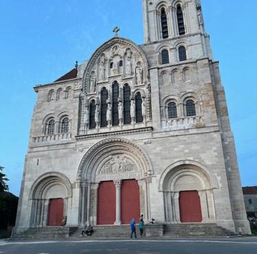 Maison aux portes du Morvan