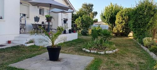 Maison avec Jardin près de Saint-Sulpice-de-Royan