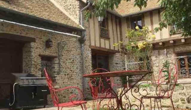 Maison avec exterieur